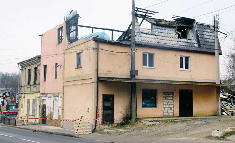 У подружжя вінничан, яке знімалось у шоу «Міняю жінку», згоріла хата