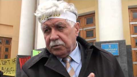 Адвокат Палій скасував голодування у Вінниці під поліцією?