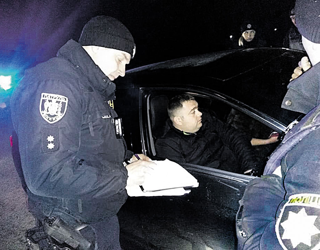 П’яного колегу затримали вінницькі поліцейські