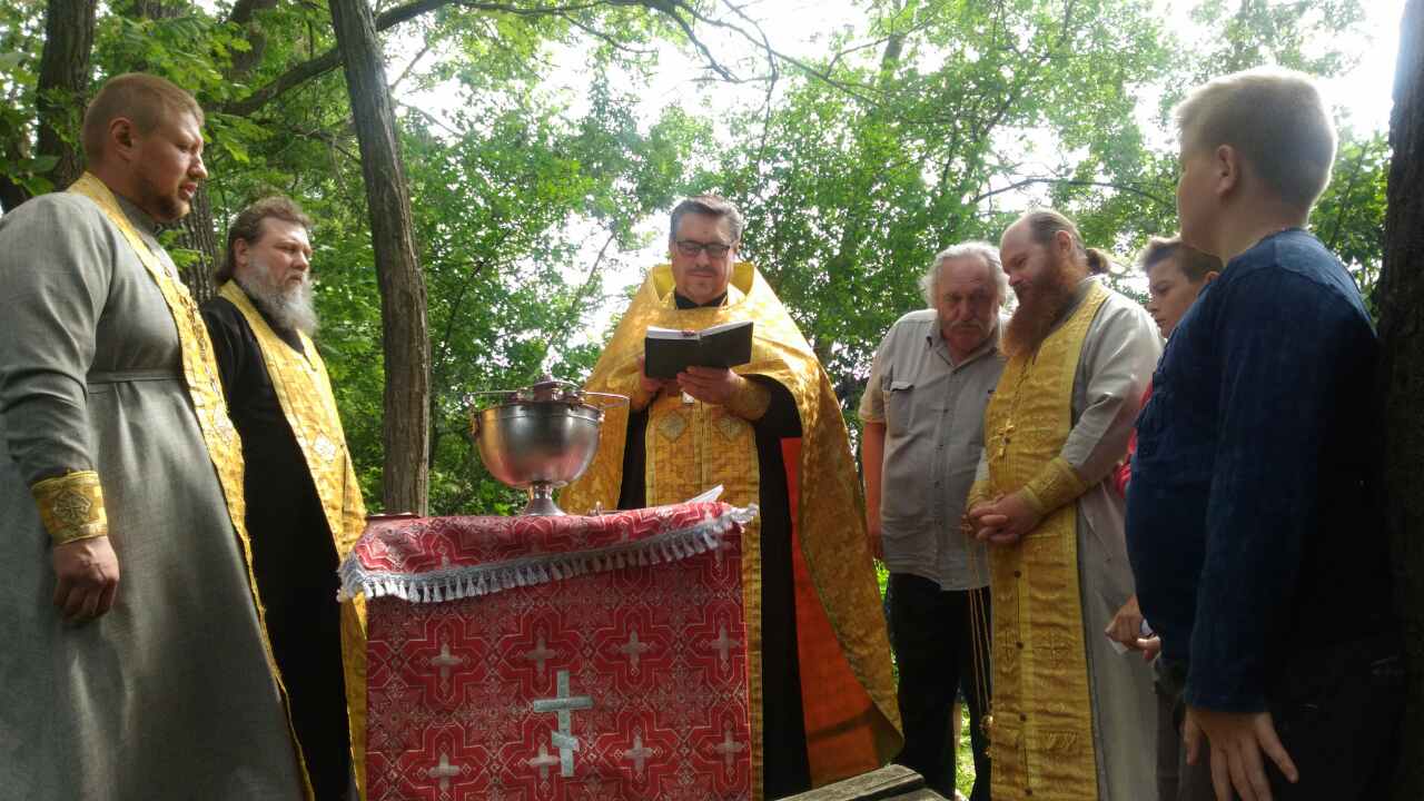 Водосвятний молебень послав дощ на Ворошилівку