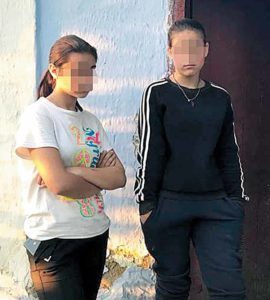 Дві дівчини втекли з центру соціальної опіки