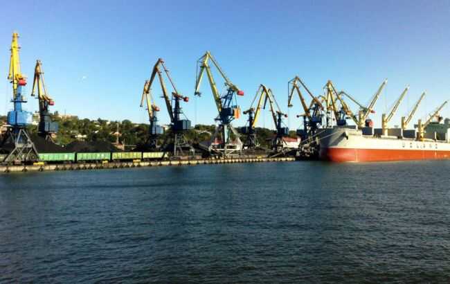 Українські порти мають понад мільярд гривень збитків через блокаду Росією Азовського моря
