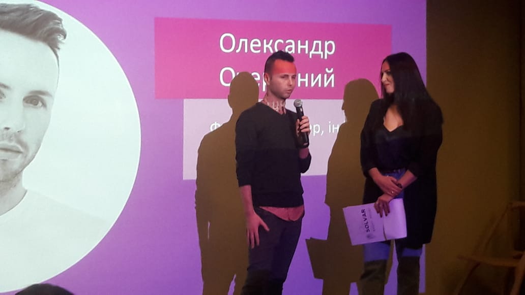 Повістки в АТО «гламурним блогерам» принесли фронтовики на паті #Yuccie та Руслана Анфілова у Вінниці (відео)