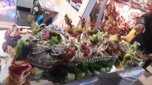 «У Віталія» на «Урожаї» смачний рекорд року Вінниччини – 40-кілограмова диво-риба (відео)