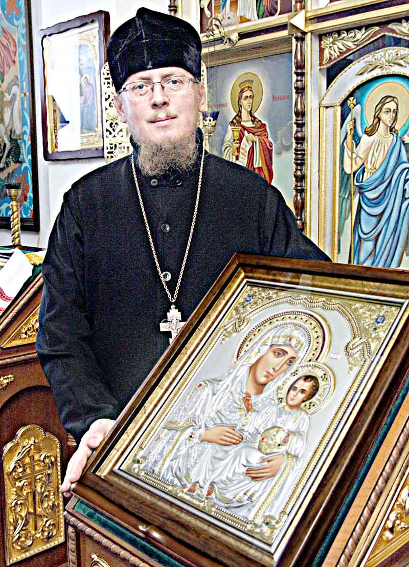 Ікону Божої матері викрали у Стрижавці, щоб залякати отця  і паству помісного храму не переходити до Православної Церкви України