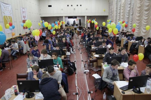 Перший етап Всеукраїнської студентської олімпіади з програмування ( 1/8 першості світу) відбудеться  у ВНТУ