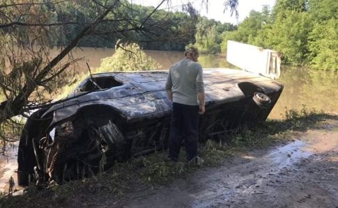 Хто вилив отруту в річку Рось. Чи не був це теракт? Де подівся водій мерседеса, який спричинив екокатастрофу?