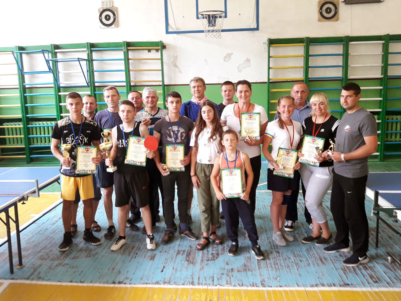Змагання з настільного тенісу серед територіальних громад провели на Вінниччині