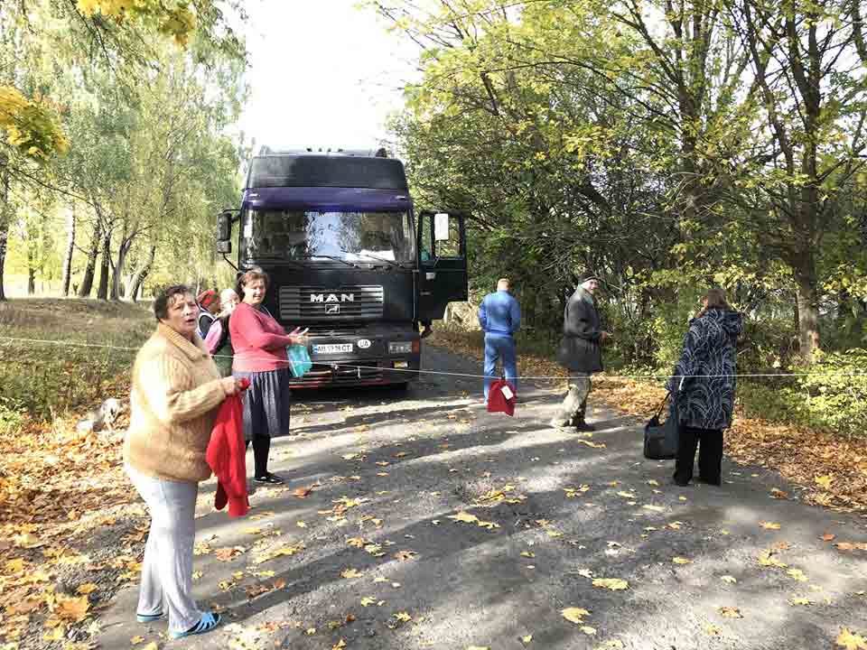 Фури олігархів розбивають сільські дороги на Вінниччині