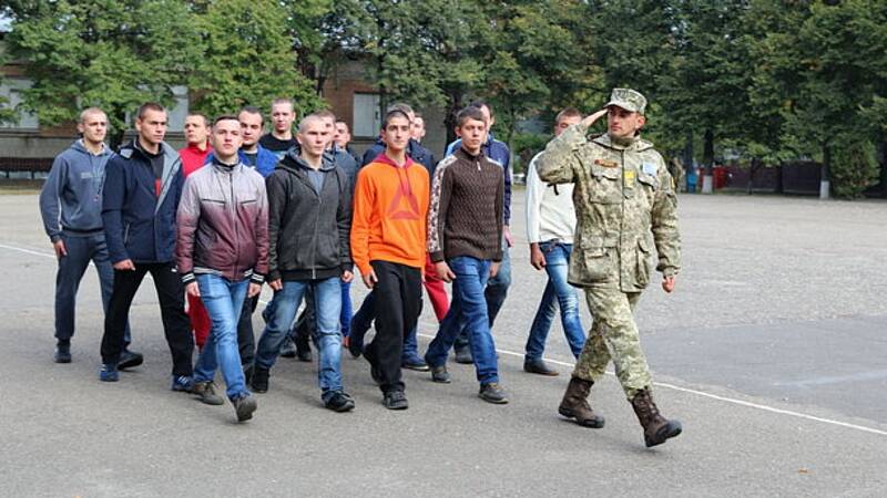 Міноборони України планує скасування строкової служби в армії