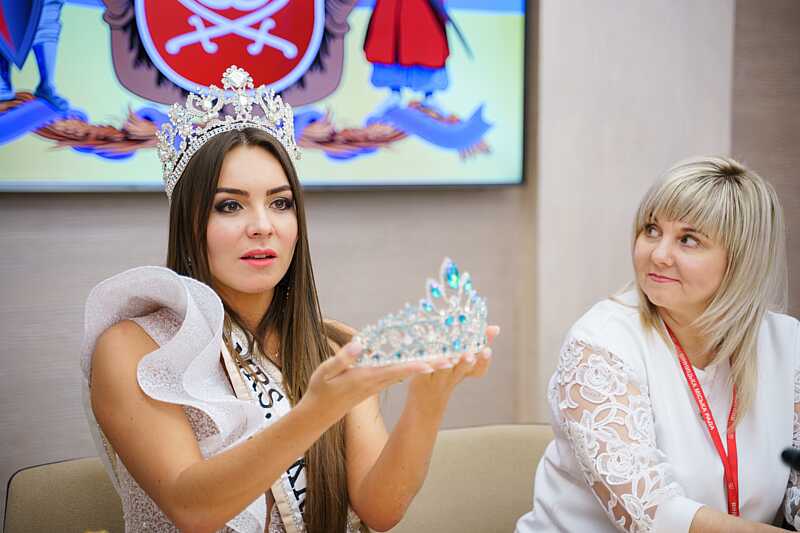 7 грудня вінничанка Олена Жагловська виступить у фіналі міжнародного конкурсу «Mrs Globe 2019» в Китаї