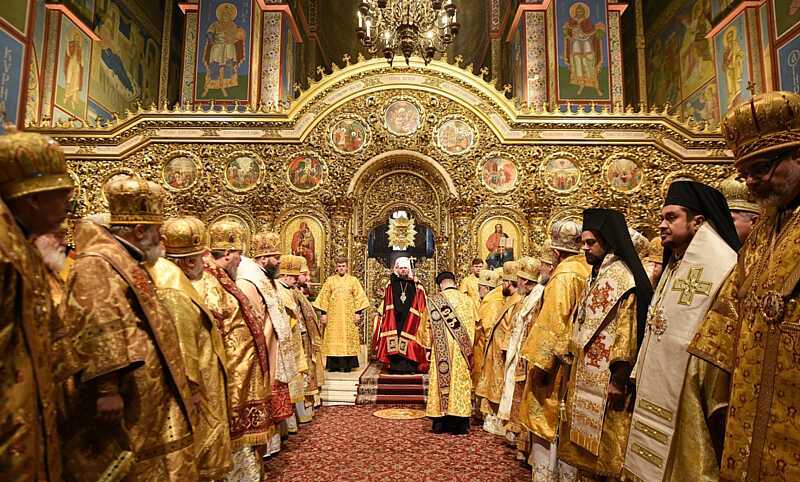 Рік становлення Православної Церкви України вшанували у Михайлівському Золотоверхому соборі у Києві та у Свято-Преображнському соборі у Вінниці