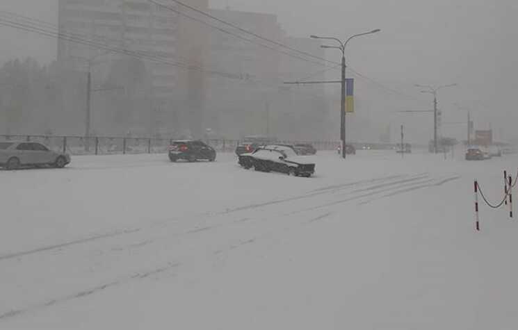 В Україну йде снігова буря: Вінниччина під ударом