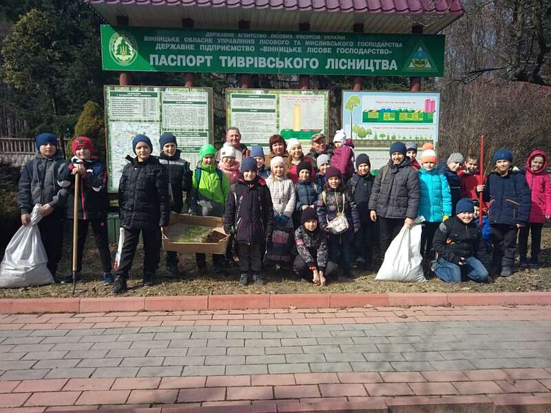 Залишіть первоцвіти для лісу!