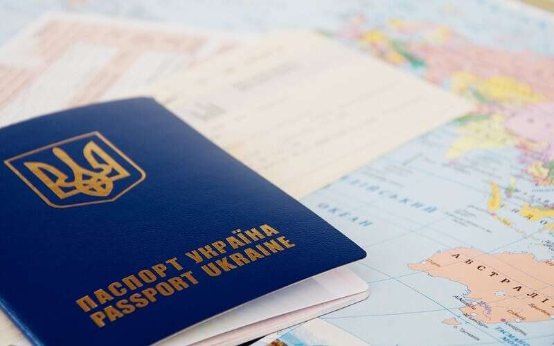 Закордонний туризм в Україні заборонили