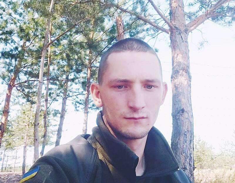 На передовій загинув 24-річний Олександр з Тростянецького району