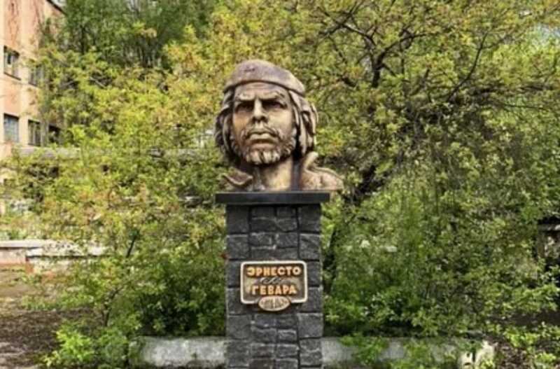 Погруддя Че Гевари продають у Вінниці