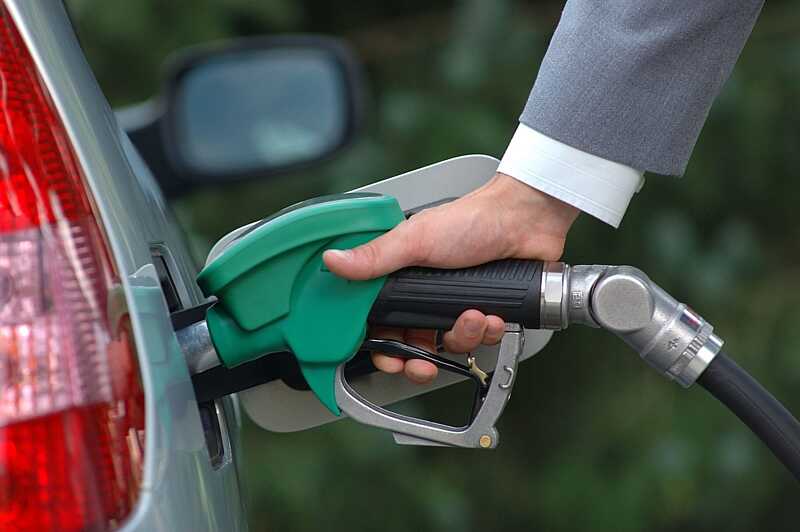 Газ знову росте в ціні. Вінницькі водії думають про перехід на бензин