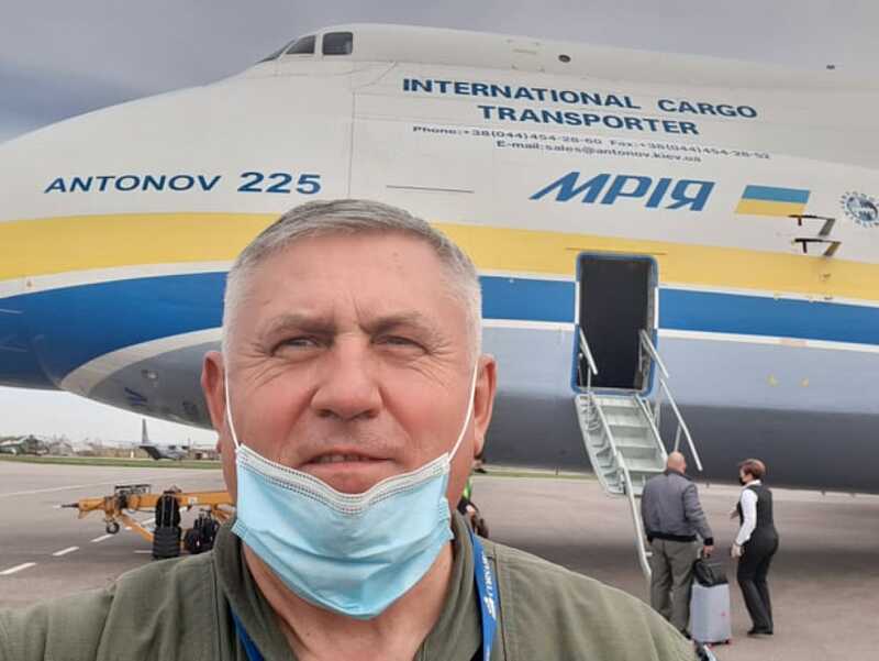 Українські пілоти рятують людей всього світу від COVID-19