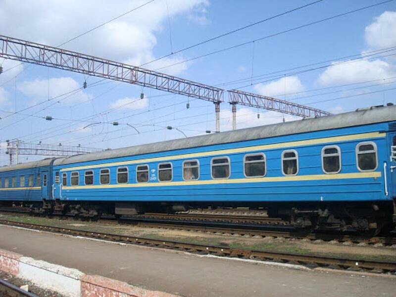 Приміський поїзд «Жмеринка-Гречани» відновив рух