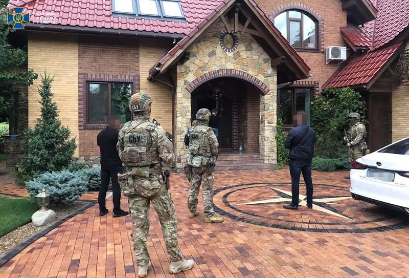 Фінансову піраміду на чверть мільярда доларів викрили співробітники СБУ