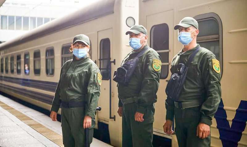 Військова охорона  буде  у  двох поїздах, які проходять через Вінницю