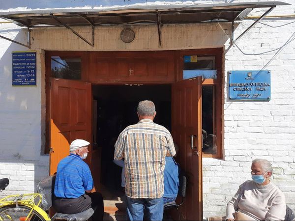 Жителям сіл Вінницької територіальної громади оформлять муніципальну картку на місці та безкоштовно