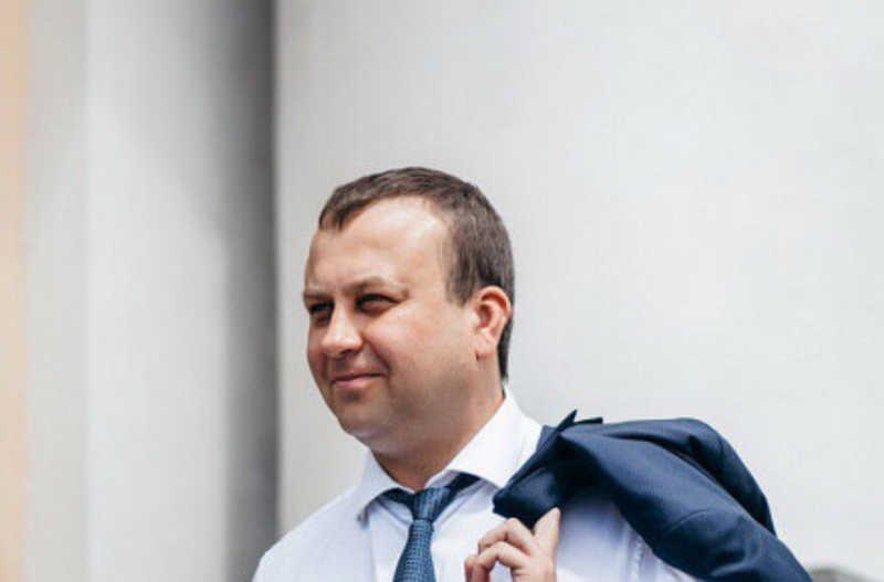 Голова Вінницької ОДА отримав негативний теcт на ковід та повернувся на роботу