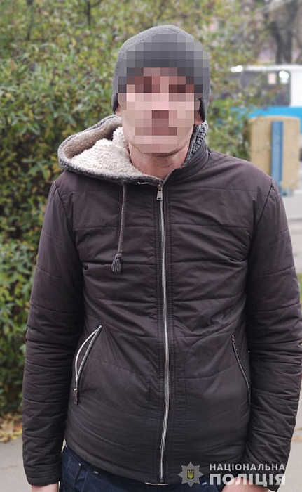 Затримано зловмисника, який пограбував одеситку у Вінниці