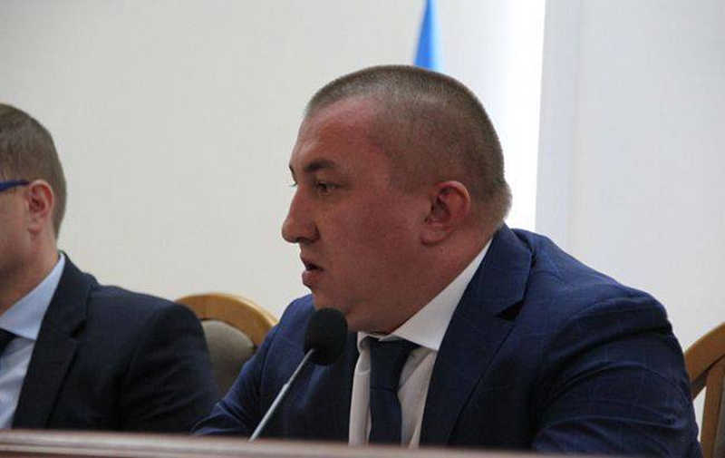 Через зустріч із кримінальними авторитетами звільнили керівника СБУ, який родом з Немирова?