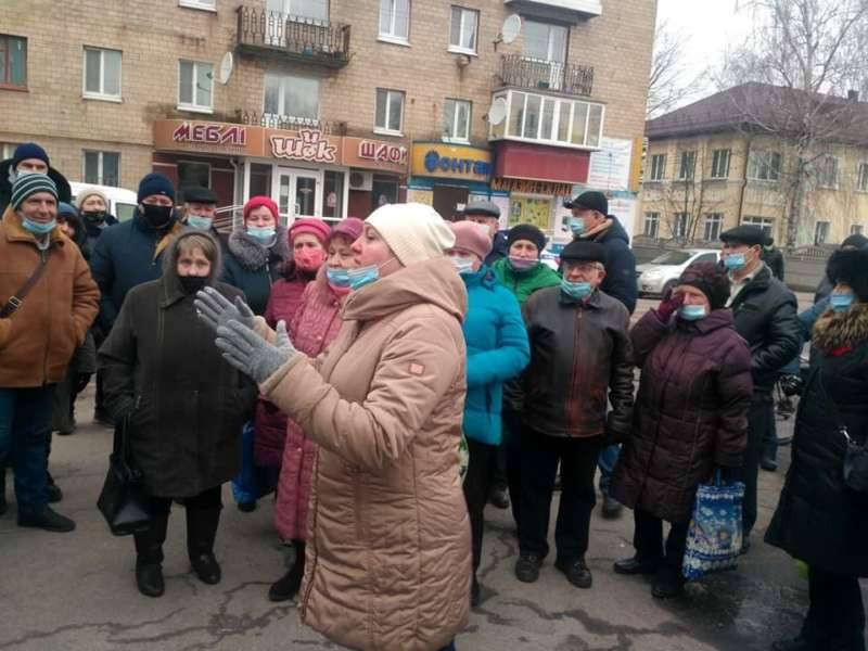 У Козятині через Тарифний Майдан допитувала поліція місцеву активістку! 14 січня тут збирають позачергову сесію