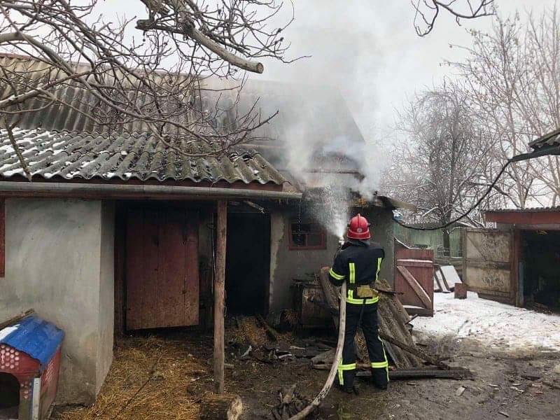 Пожежа в Чернівецькому районі на Вінниччині: травмовано одну людину