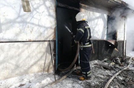 Ледь врятували чоловіка після пожежі на Вінниччині