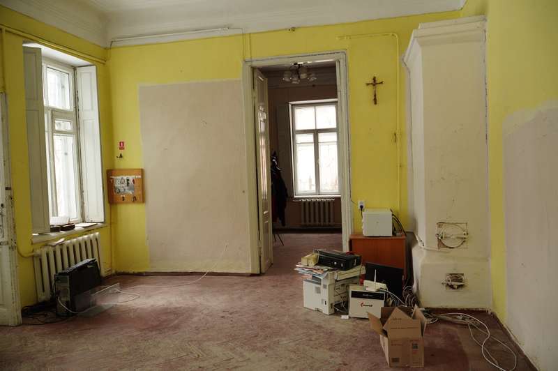 Триває другий етап реставрації музею Коцюбинського – ремонтують адмінбудівлю