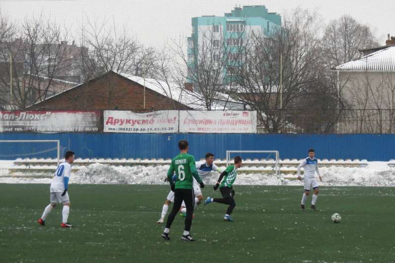 «Нива» розійшлася миром із лідером другої ліги «Поділлям»