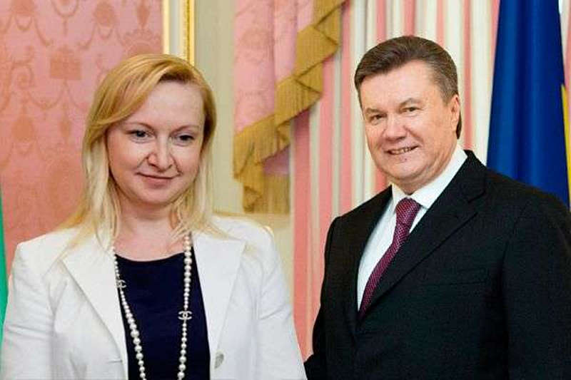 Знятий арешт з будинку та землі коханки Януковича Любові Полєжай