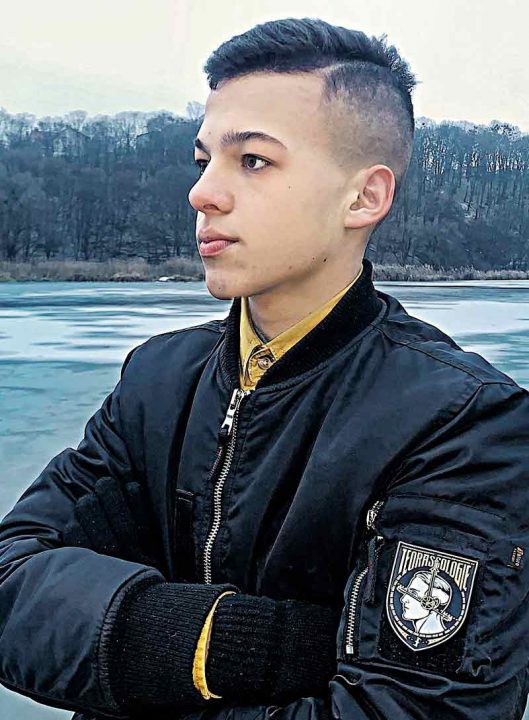 Судиться з поліцією 18-річний вінницький активіст
