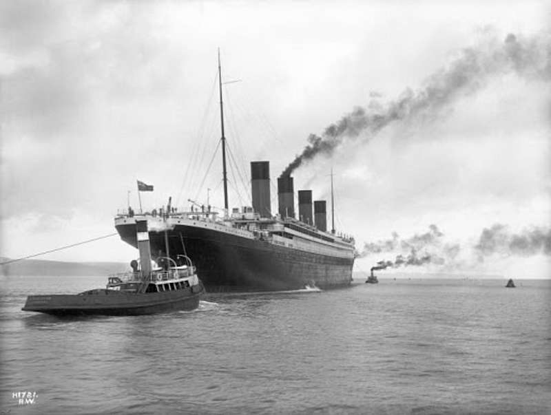 Весілля Чарльза Діккенса, випробування «Титаніка» і початок Фолклендської війни