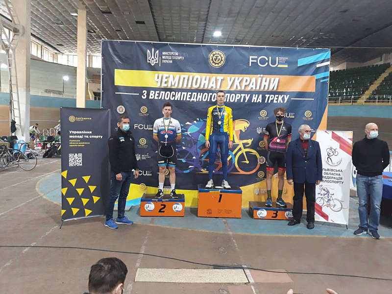 Вінницький велосипедист Олександр Сметанюк здобув одразу п’ять медалей на чемпіонаті України