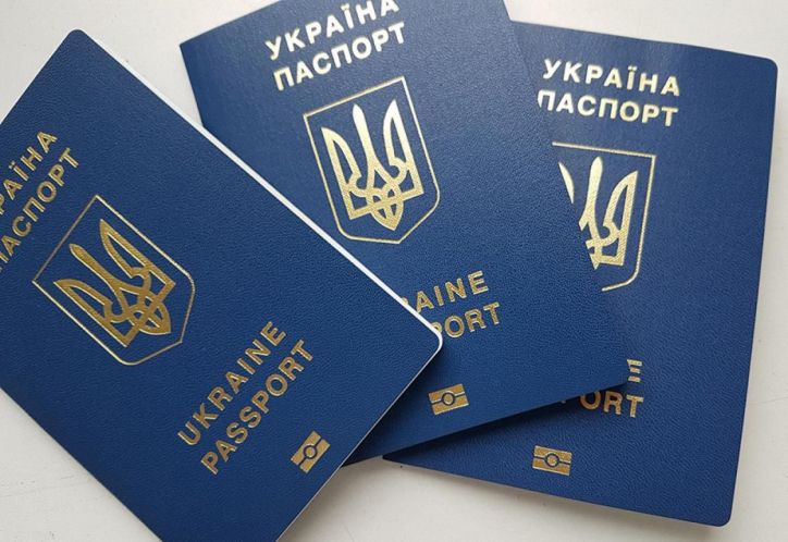 4,1 тисячі закордонних паспортів оформили вінничани протягом місяця