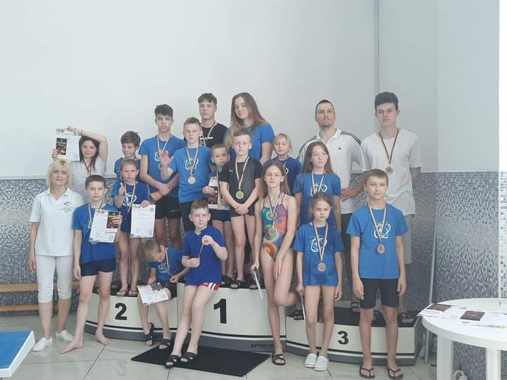 На чемпіонаті Вінницької області зі стрибків у воду визначили переможців