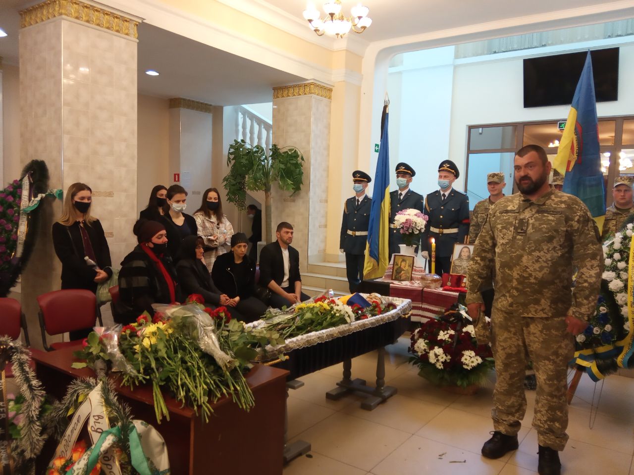 Снайпера-розвідницю Ольгу Гранецьку поховали на “Алеї слави” у Вінниці