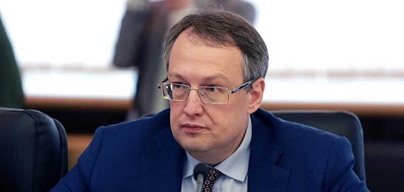 Порошенко подав позов проти Геращенка та МВС, – адвокат
