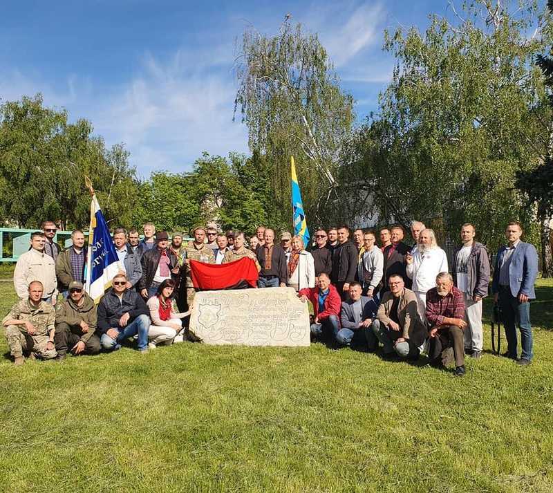 У Вінниці встановлено символічний камінь Івану Богуну