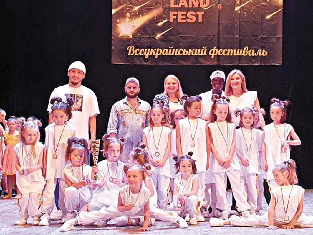 5 кубків виборола «Грація» з Калинівки на всеукраїнському фестивалі