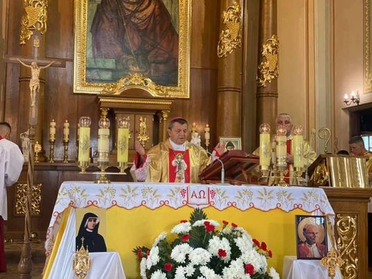 Святині Івана Павла ІІ привезли у Плебанівський костел на Вінниччині
