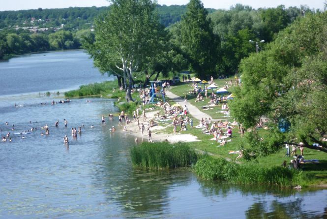 На яких пляжах міста можна купатись