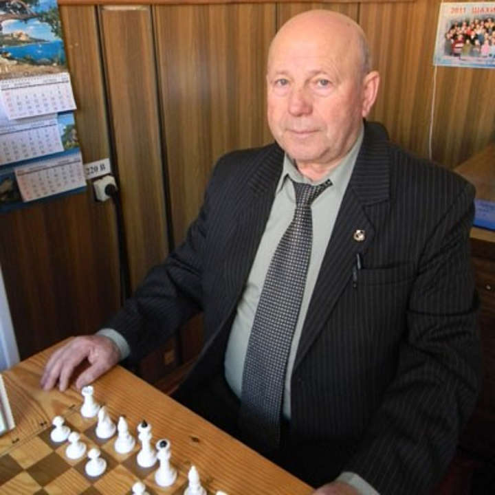 Пішов із життя відомий шаховий тренер із Тульчина метр Анатолій Мельник