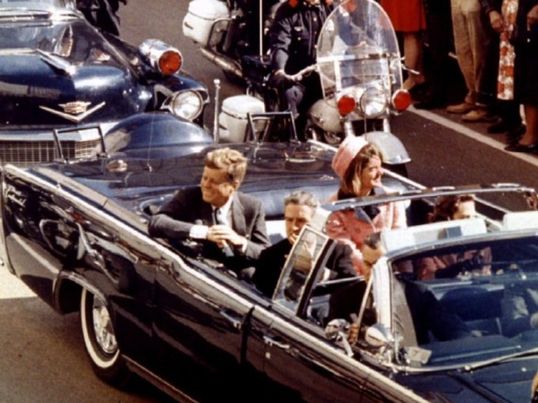 Убивство президента США Кеннеді , відставка Маргарет Тетчер і початок Помаранчевої революції в Україні – 22 листопада в історії