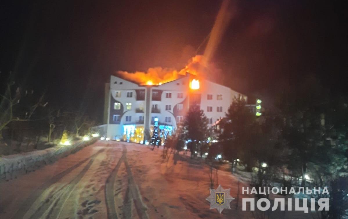 Орендаторку згорілого готелю “Батерфляй” суд відправив під домашній арешт
